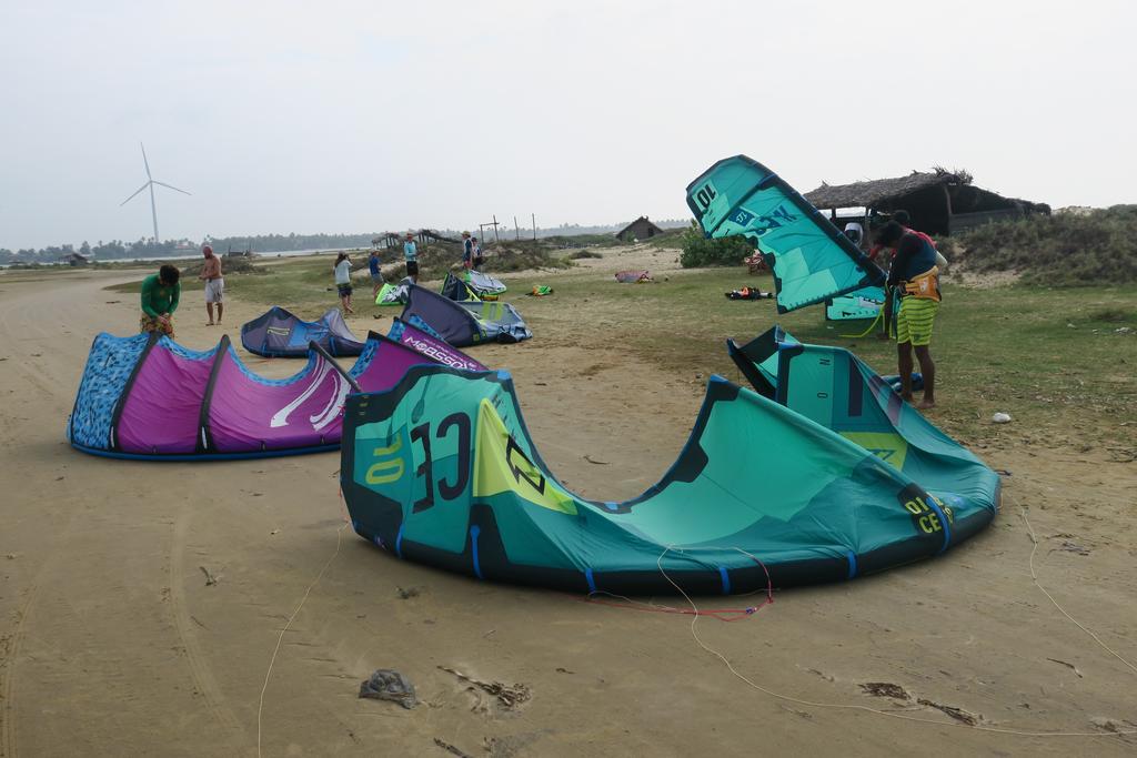 De Silva Wind Resort Kalpitiya - Kitesurfing School Sri Lanka Екстер'єр фото